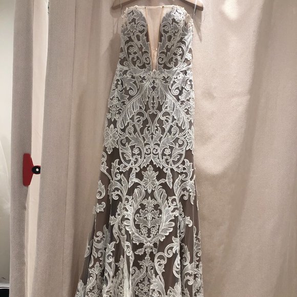 Ivory/sunkiss, off-the-shoulder, lace - Picture 2 of 5